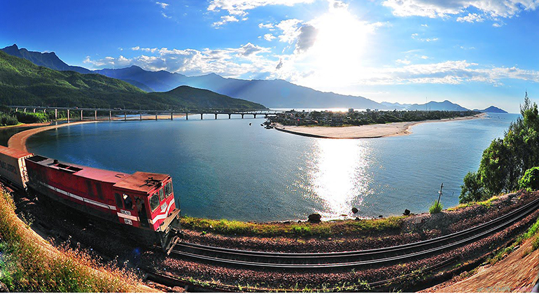 Hue to Danang Train: Is it the best choice?